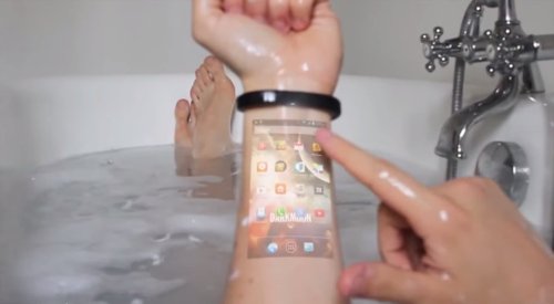 Jess_Hartzell's tweet photo. As technology continues to advance at a rapid pace, I feel that wearable technology such as this will dominate in our society. #dcim353a https://t.co/ZhOZnVqwn6