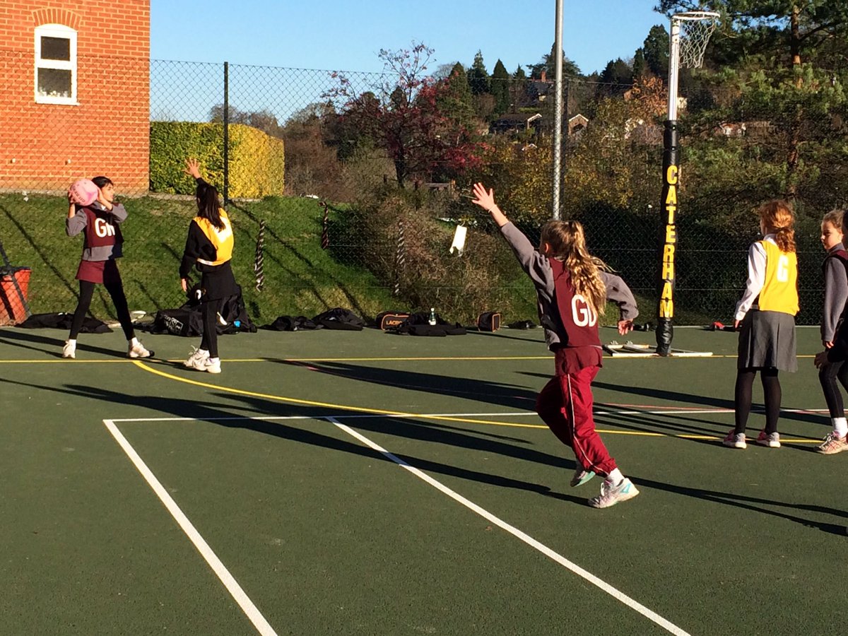 NetCats200's tweet image. No better way to start the week than U12 and Prep netters up on our courts. Two superb matches - well done to everyone involved #NetCats