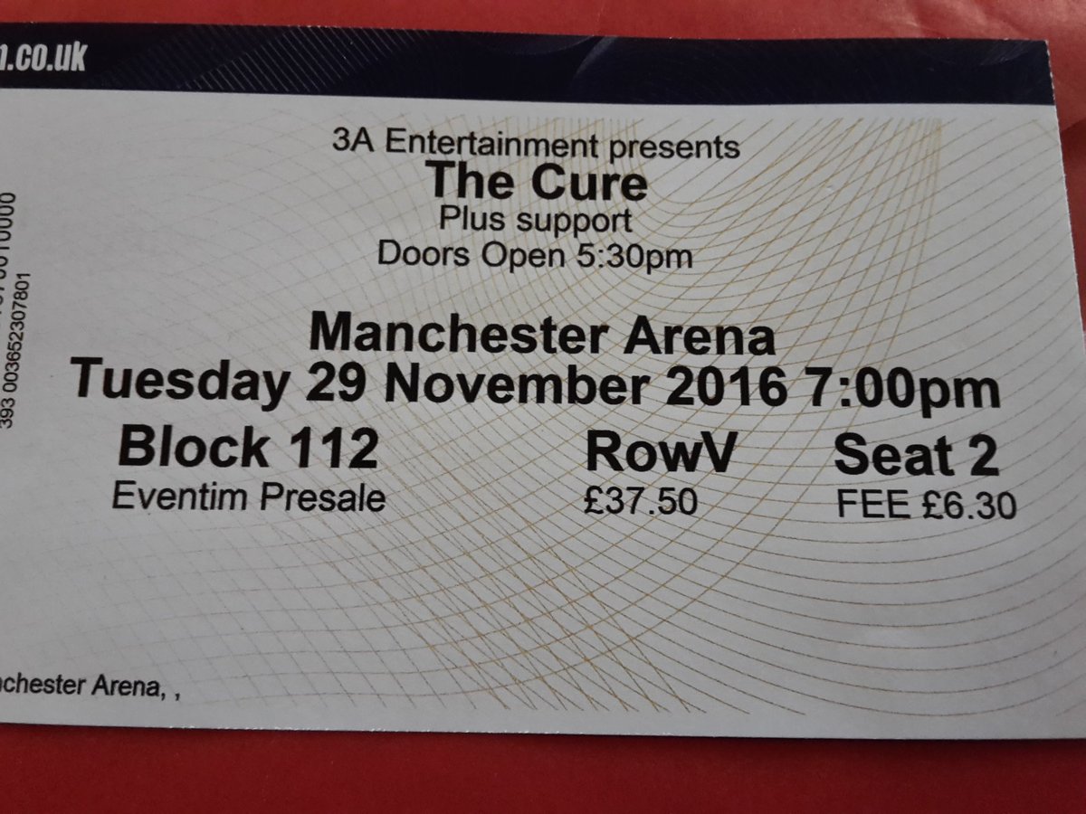 hfxSue's tweet image. #MondayMotivation 

Knowing I've only one more sleep until @LennenTrigg takes me to see @thecure    #InBetweenDays