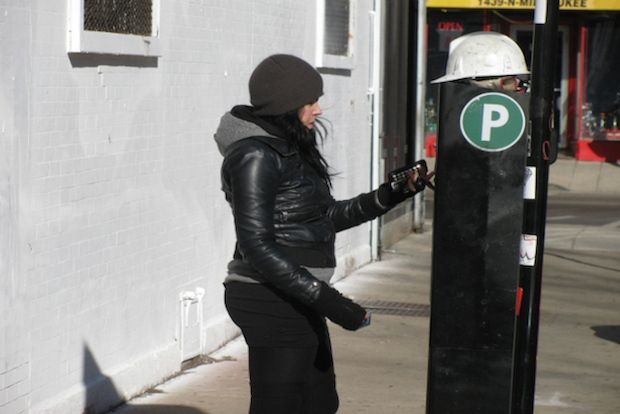 BlockClubCHI's tweet photo. Goodbye, free parking spot: here's where the city will put 752 new meters https://t.co/scZoUMLVd8 https://t.co/SLk0urvajO
