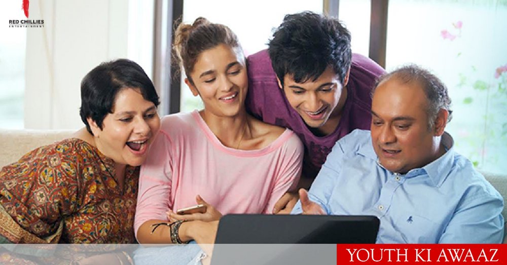 YouthKiAwaaz's tweet photo. Dear @gauris, #DearZindagi gave this writer the courage to ask her family difficult questions: https://t.co/1B3pzUaWgJ https://t.co/xJe52xosBi