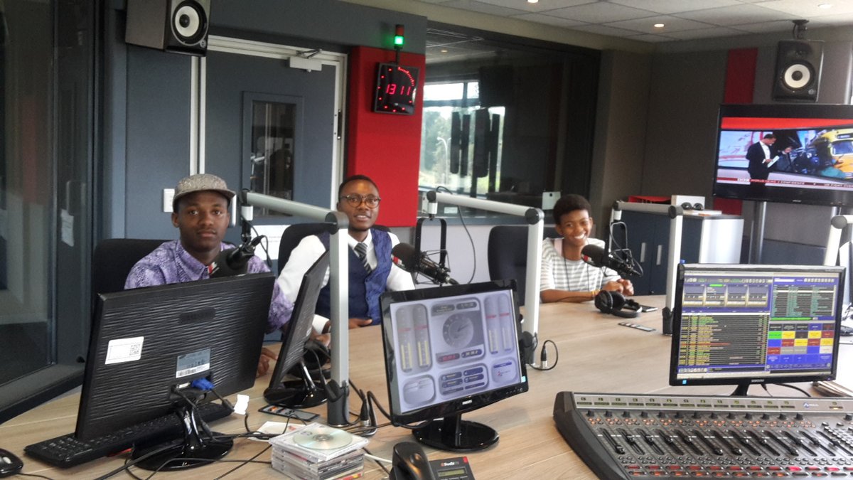 giftlubele's tweet photo. Amazing Interview @Powerfm987 
Thank you for having us https://t.co/82nUIpOiGg