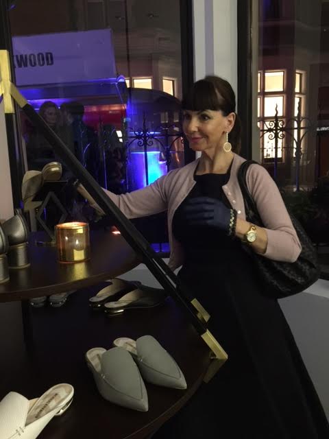 I love #NicholasKirkwood shoes! #MountStreet! <a href="/JRSahyoun/">Julien Riad Sahyoun</a> earrings paired with my <a href="/RoksandaIlincic/">Roksanda</a> dress! A complete look #fashion #jewellery