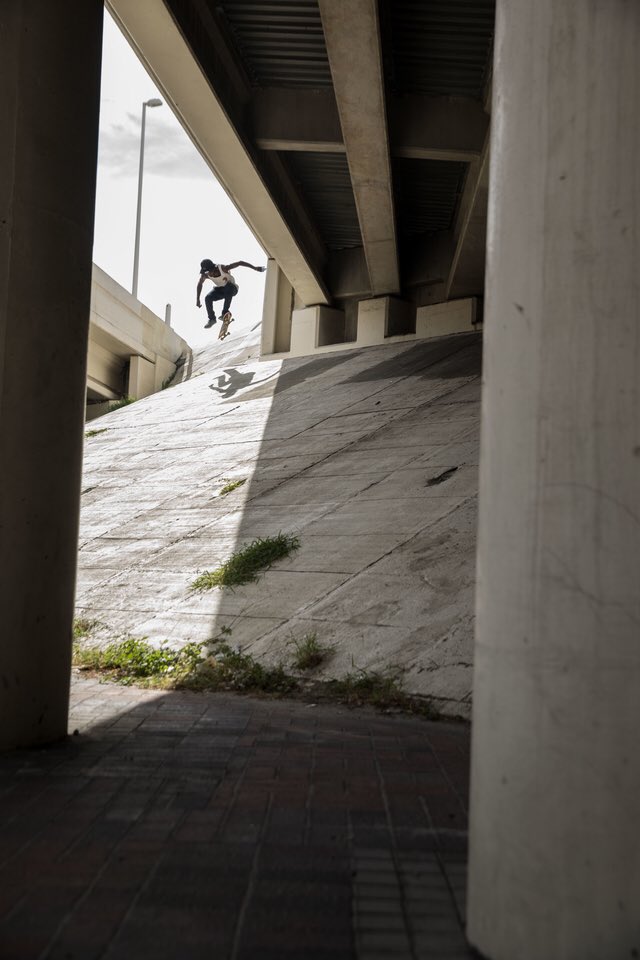 MonsterEnergySA's tweet photo. Watch @KhuleNgubane and the crew shred the streets of Tampa in the new #SpaceInvaders over on @StreetLeague 🎥: https://t.co/YbZT9v4CWa https://t.co/UvAGMkY4D3