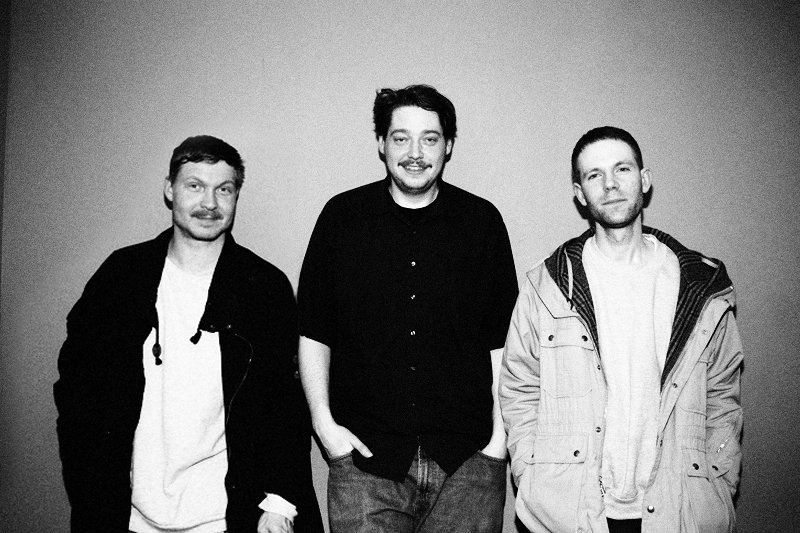 artsandcraftsmx's tweet photo. .@theradiodept tiene neuvo disco y más vale que lo escuches, porque los suecos vienen a la #CDMX en febrero. https://t.co/jvTsxkoDzv https://t.co/WqvgQnE1hV