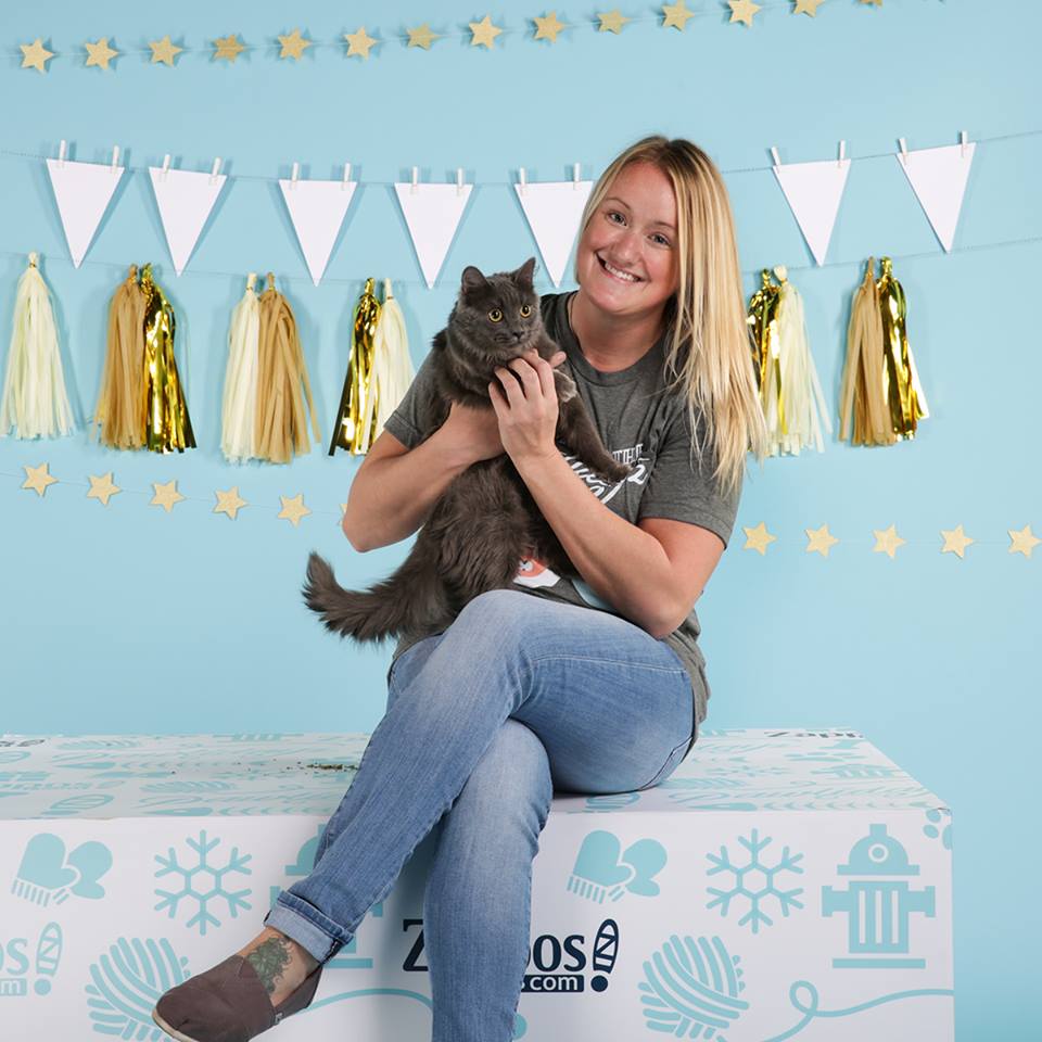 Capribthomas's tweet photo. @Adele RT/RT Nothing beats cuddles with your furry best friend, rescue a pet this weekend https://t.co/DOHmbOZRTl  #pawlidayz https://t.co/ESvfvZbzLX