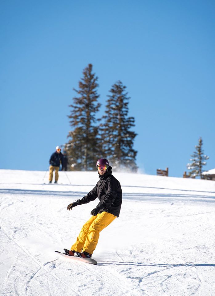 TriciaGould's tweet photo. It's the most wonderful time of the year!! @beavercreekmtn is officially open for the 2016-17 #skiseason! #LiveVail #BeaverCreekLuxuryLiving https://t.co/MK3sfIyGH3