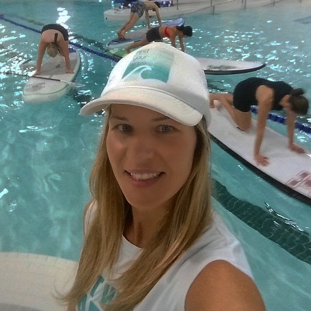 UrbanOceanSUP's tweet photo. Back in #ottawa teaching the last #suppool classes of the year. #supottawa #myottawa https://t.co/0Yg3bpD4EN