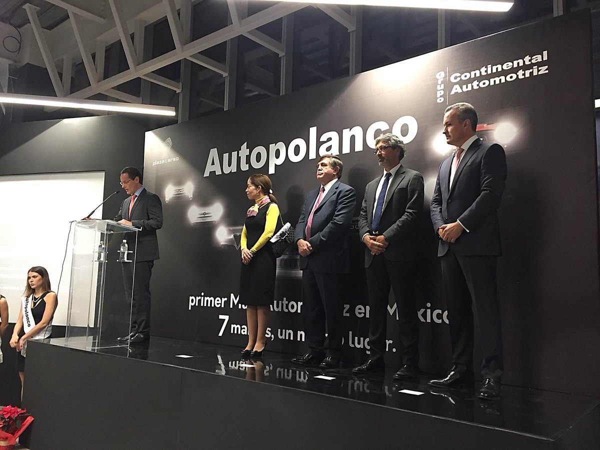 AutoMediaMx's tweet photo. @FCAMexico inaugura #Autopolanco en #PlazaCarso
https://t.co/OUmUMOrlM5 https://t.co/iX9bjUJyid