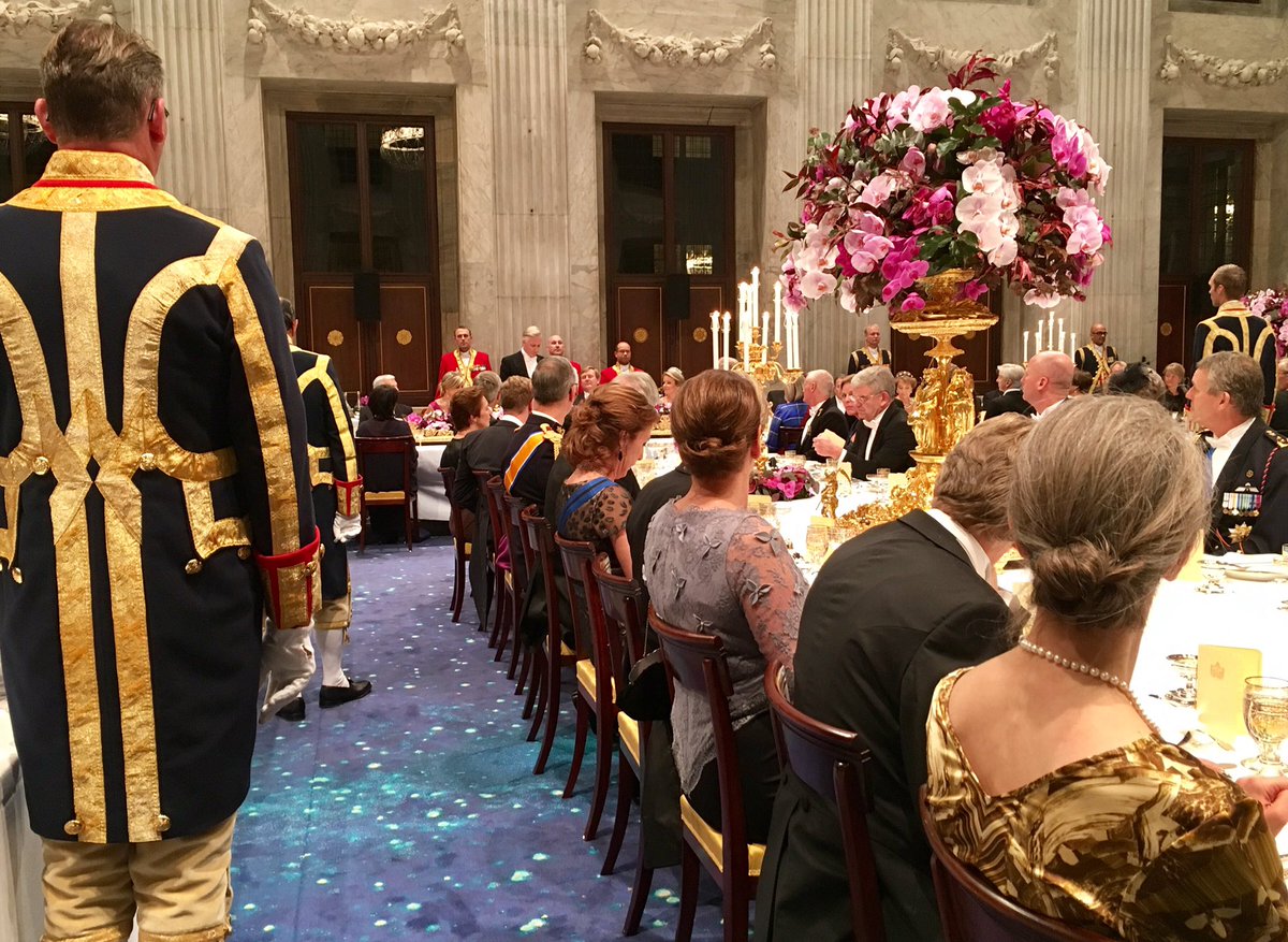 #BELNL2016 Staatsbanket aangeboden door HHMM Koning Willem-Alexander en Maxima in het Koninklijk Paleis #Amsterdam monarchie.be/fr/agenda/toes…