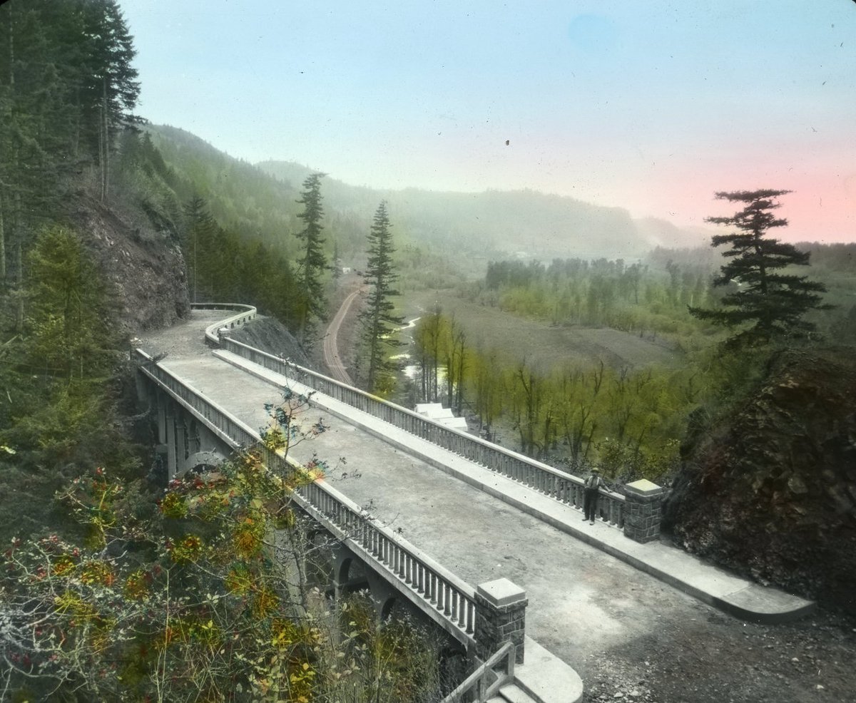 Rapnige's tweet photo. Hand colored glass lantern slides this Sunday with @oregon_history on 100yr old Columbia River Highway. #pdx #yolo https://t.co/a9usRlYOLB https://t.co/ho7eThtElv