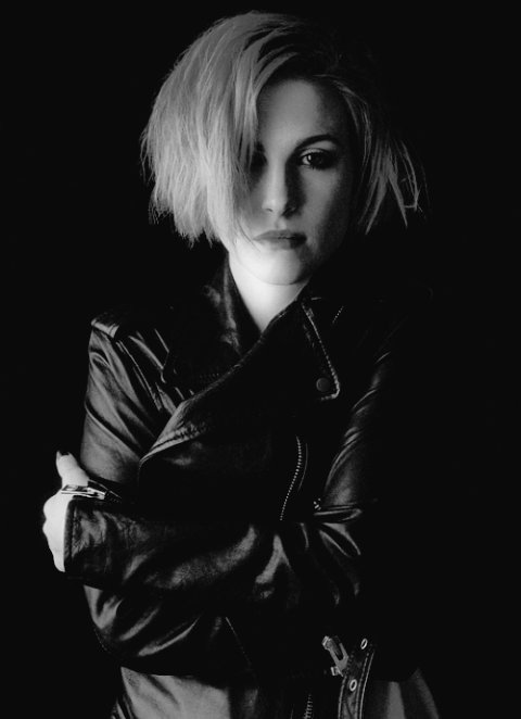 mabelallgdr's tweet photo. 《I can't drown my demons they know how to swim.》 https://t.co/pbQJhGDznz