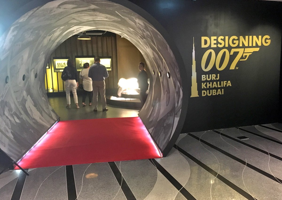 Dubai_Calendar's tweet photo. Get a glimpse of what went on behind-the-scenes of the famous #JamesBond film series at @BurjKhalifa! #Designing007 #DubaiMoments https://t.co/7lfHjUrmga