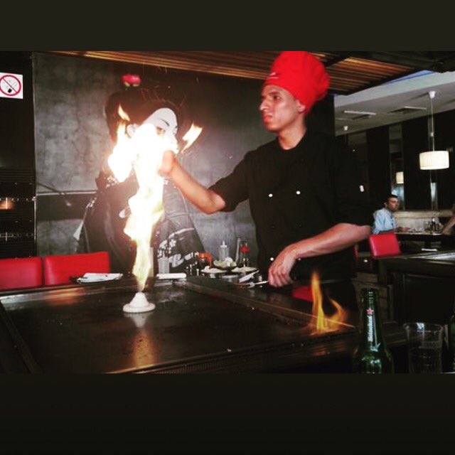 Sushiban's tweet photo. La magia del Teppanyaki! Show y sabor en un mismo lugar! https://t.co/9r4tvKWG56