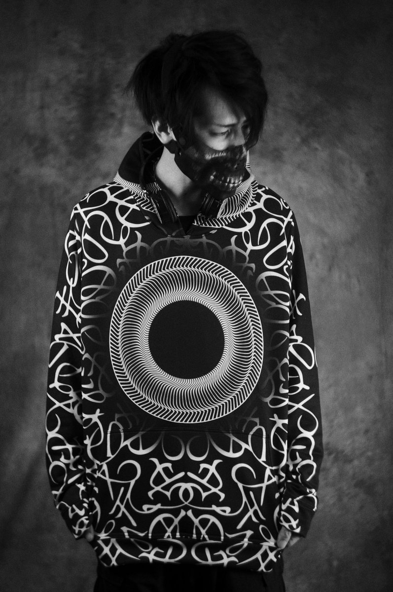 文字禍 パーカー XL 廻転楕円体 廻転楕円体 / Kaitendaentai on X