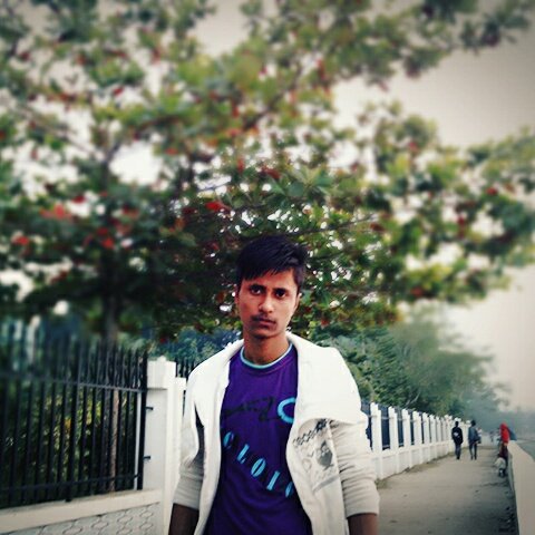 AYEMTALUKDER1's tweet photo. Jaasttttt meeeee....... https://t.co/dCAQ4Lvm6Y