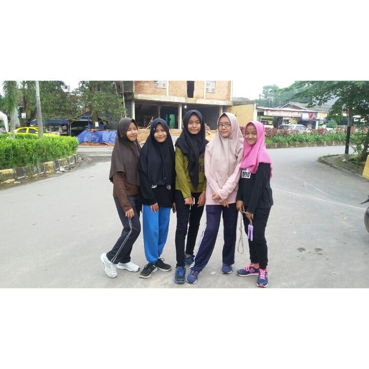 Jogging :v Throw🔙
