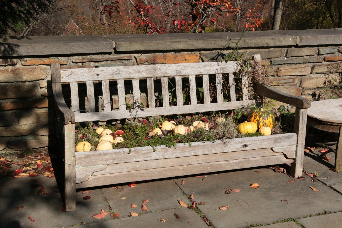 Dumbarton Oaks On Twitter The Planter Bench On The Arbor Terrace