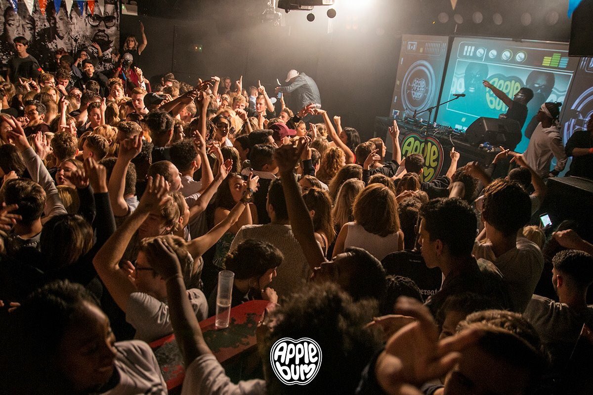 ApplebumUK's tweet photo. This weekend was madness - 3 parties 🎉 in 3 cities 📍- can we do it all again! https://t.co/bPeahmQCpg