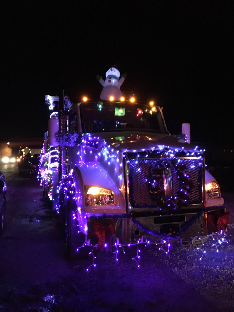 A few #Vactor Trucks getting festive at the Streator, Illinois Keeping #Christmas Close to Home this weekend!
