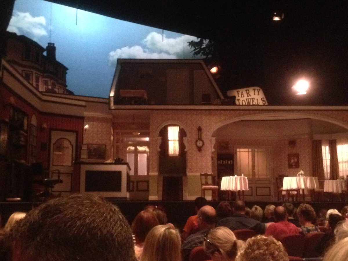 CharactaBuilda's tweet photo. Fawlty Towers Live was absolutely spiffing! Impeccable cast, impressive set &amp; immaculate script @JohnCleese @FawltyLiveAU @FawltyTowersFan https://t.co/BViufS03H8
