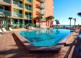 LexDaytona's tweet photo. Looking for a hotel with an outdoor pool, beach front views, and access to the boardwalk? We are the hotel for you!  https://t.co/tph3uJnamF https://t.co/D7Yk3awv7x