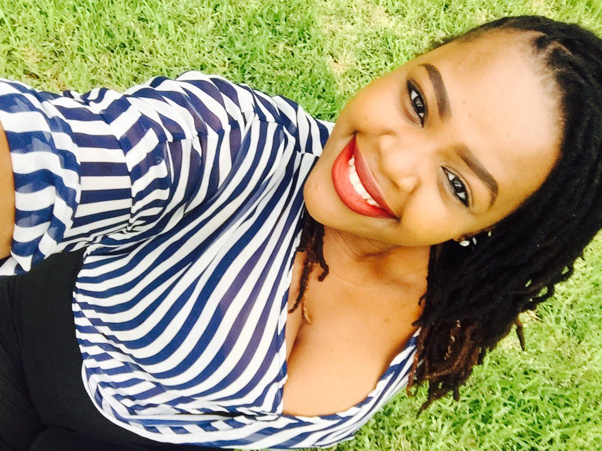 cnehshuga's tweet photo. #DreadheadChallenge 💃🏾💃🏾 https://t.co/yNggaUhG9E