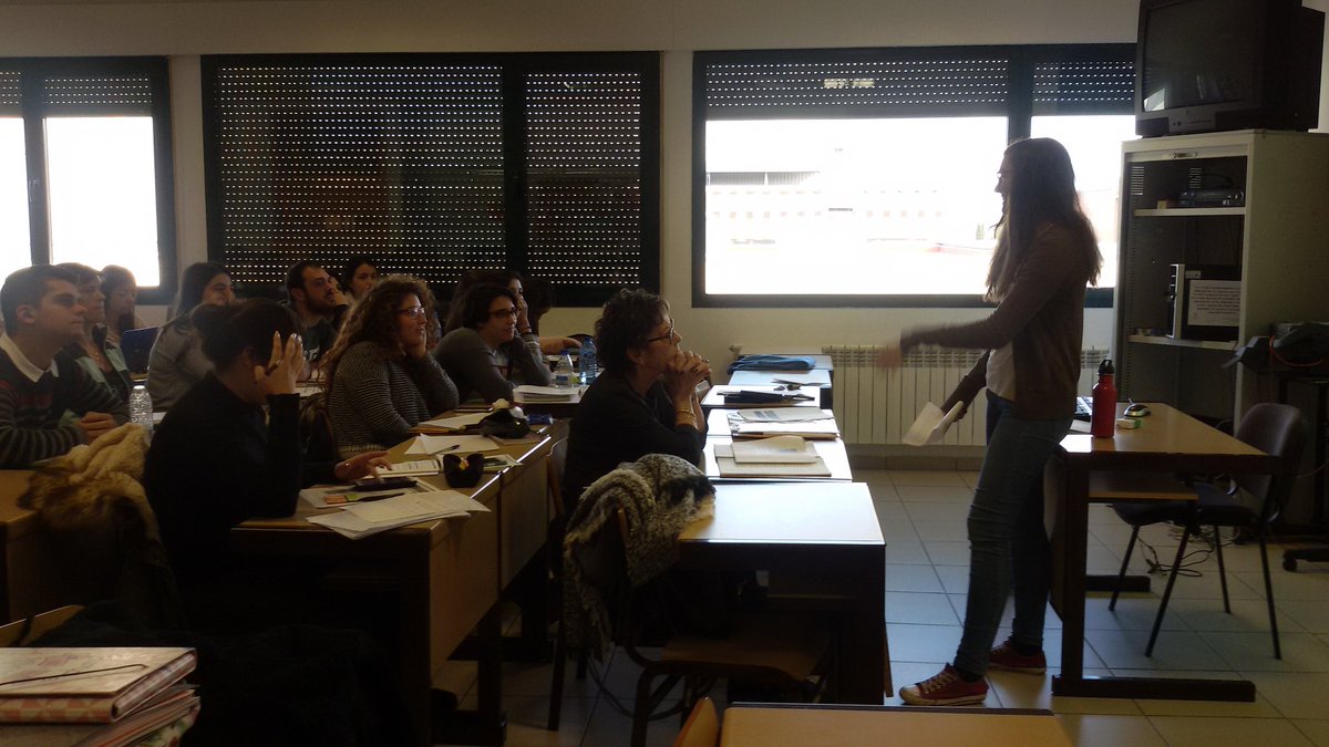 jmprietolobato's tweet photo. Hoy, en #HASyTS16, Isabel y Gemma nos han hablado de donación de sangre/ órganos y del XXIII Congreso Anual ADYGSS ¡Gracias #powerpupils! https://t.co/QrvWz6xYsM