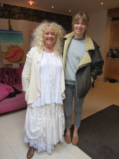Ginger_Gilmour's tweet photo. MEMORY: My daughter, Sara, came to my co-exhibition 'Stepping into the Light' in Brighton 2013 https://t.co/tzDdm163w8 https://t.co/J27DJqJBXT
