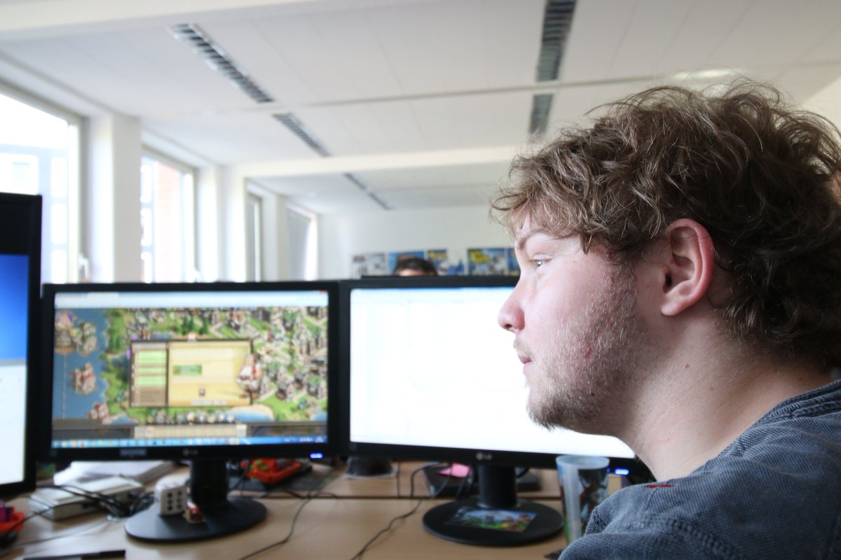 Fillip(17)ARPKD:"Ich möchte eine PC-Spiele Schmiede besuchen"
makeawish.de/de/wuensche/wu…
#MakeAWishDeutschland #mawd