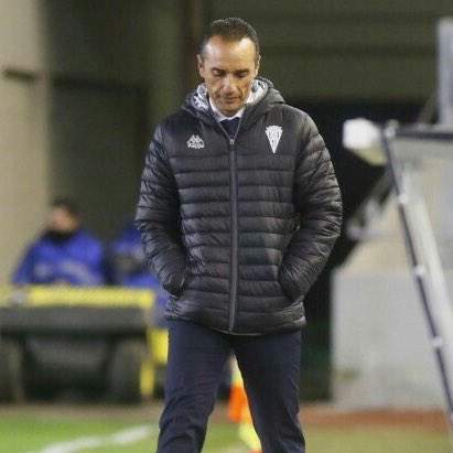 FutbolScouting_'s tweet image. #Córdoba

El Córdoba destituye a José Luis Oltra (@OltraJL) tras una mala racha de partidos. 

Este año: 4G/7E/5P (16 Jornadas - 19 puntos)