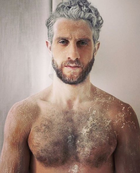 Sigan a nuestro #actor <a href="/Nachotahhan/">Nacho Tahhan</a> de viernes a domingo en #DonJuanMx en el Teatro Helénico y los miércoles en <a href="/AFTER_obra/">AFTER</a> en <a href="/LaTeatreria/">La Teatrería</a>.