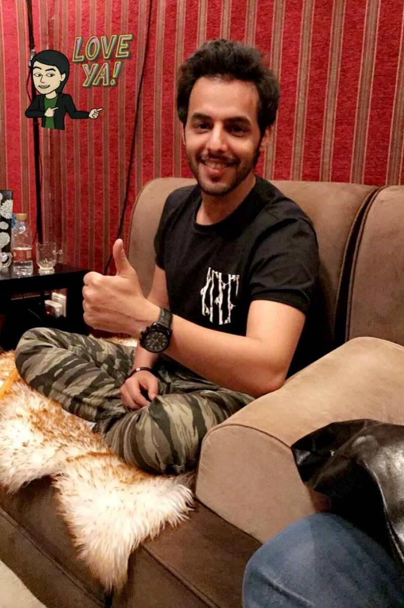 StaracAcademy's tweet photo. اطلالة للجميل #علي_الفيصل 🌹 🌹 
#alialfaisal @ali_alfaisall @Ali_AFaisal https://t.co/4aoepPkT4n https://t.co/nM7UVblFlg