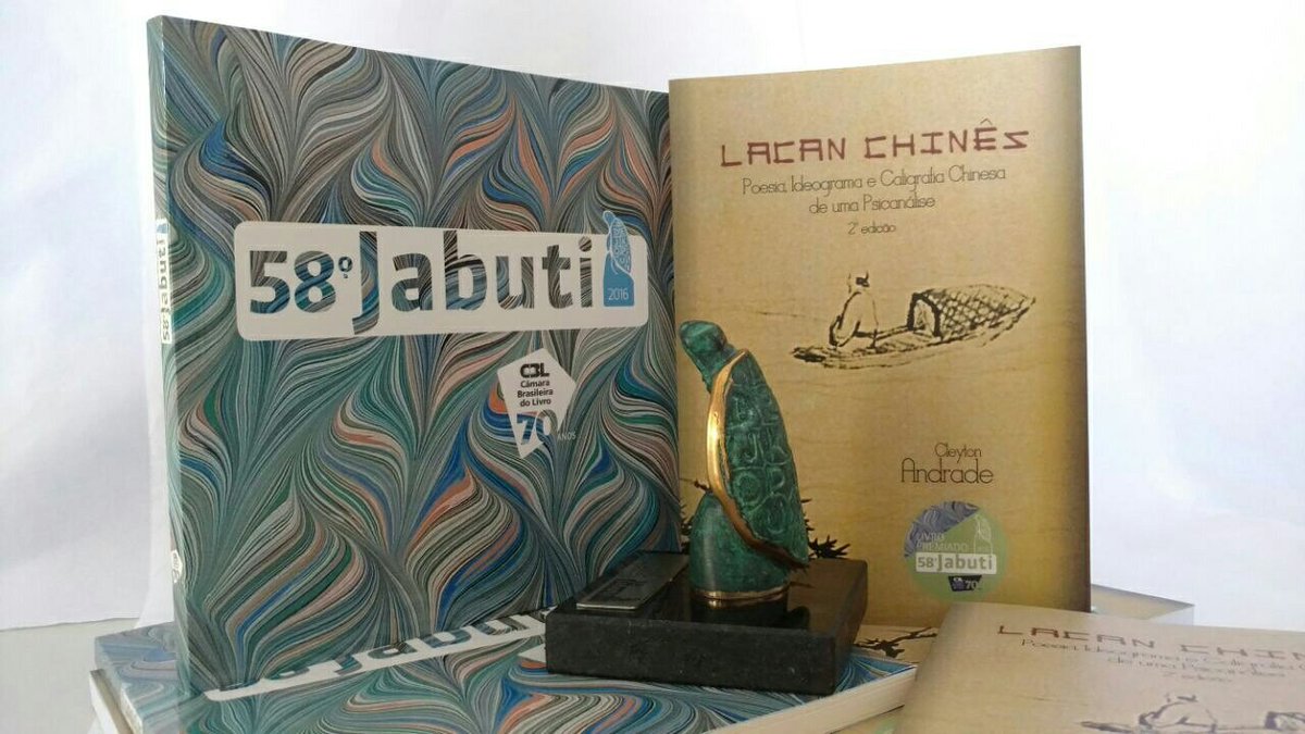 editoradaufal's tweet photo. Nosso primeiro Jabuti! Parabéns ao prof. Cleyton Andrade, autor de Lacan chinês: poesia, ideograma e caligrafia chinesa de uma psicanálise. https://t.co/JxhaxZXoCY