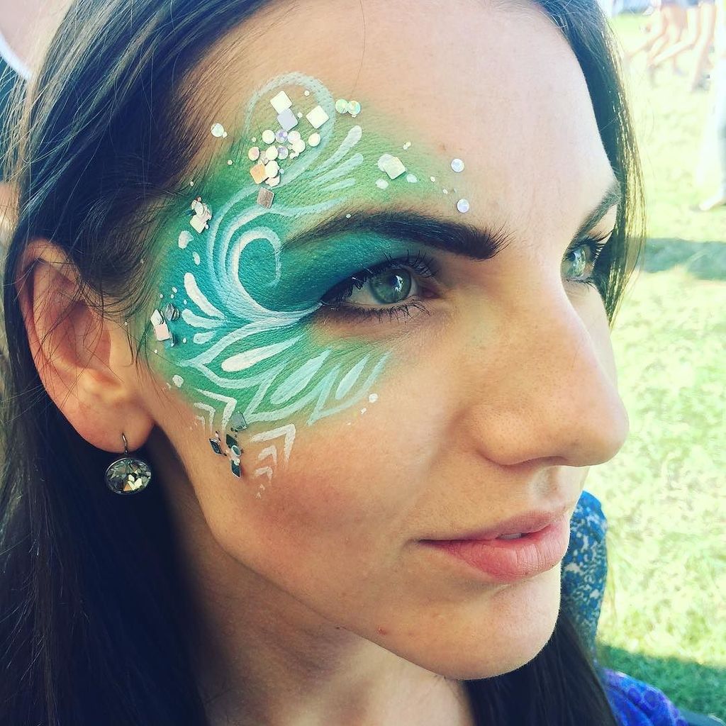 colourspainting's tweet photo. Bring back summer! 🌻🌞#instagood #art #love #facepaint #facepaintig #painting #glitter #nat… https://t.co/nS3KOk0HDb https://t.co/ksS5mk3Ekp