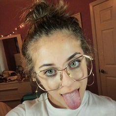 a bitch is bored 🙃