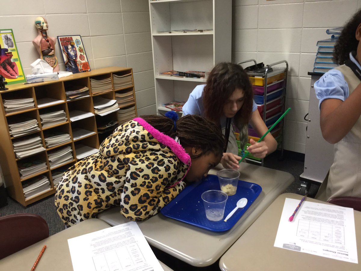 SkennedyTCE's tweet photo. Observing how matter changes in 5th grade science. @HerringDwayne https://t.co/X3NnYVwwga