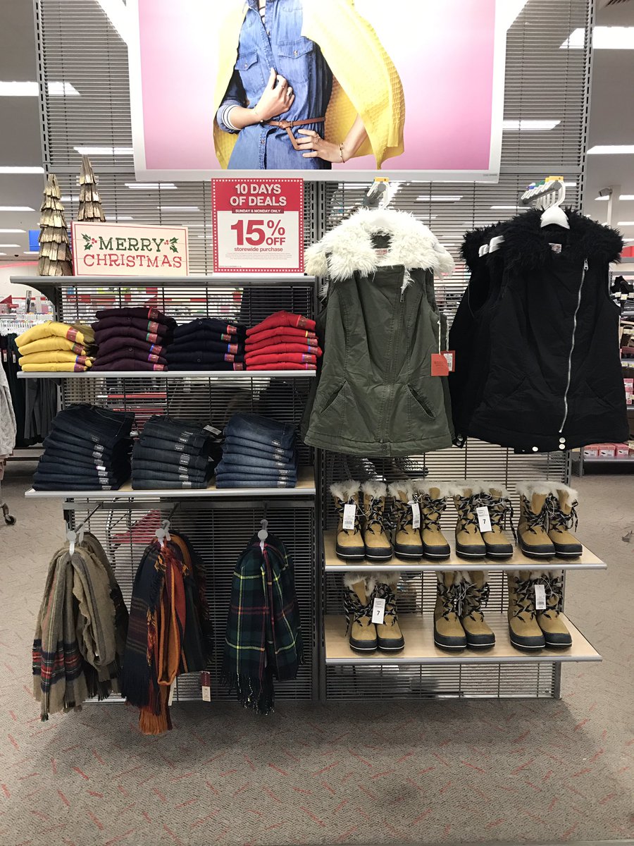 Gearing up for Christmas!! 🎅🏼🎄@AmbHussain2 <a href="/DanakoppT1801/">DanakoppT1801</a>