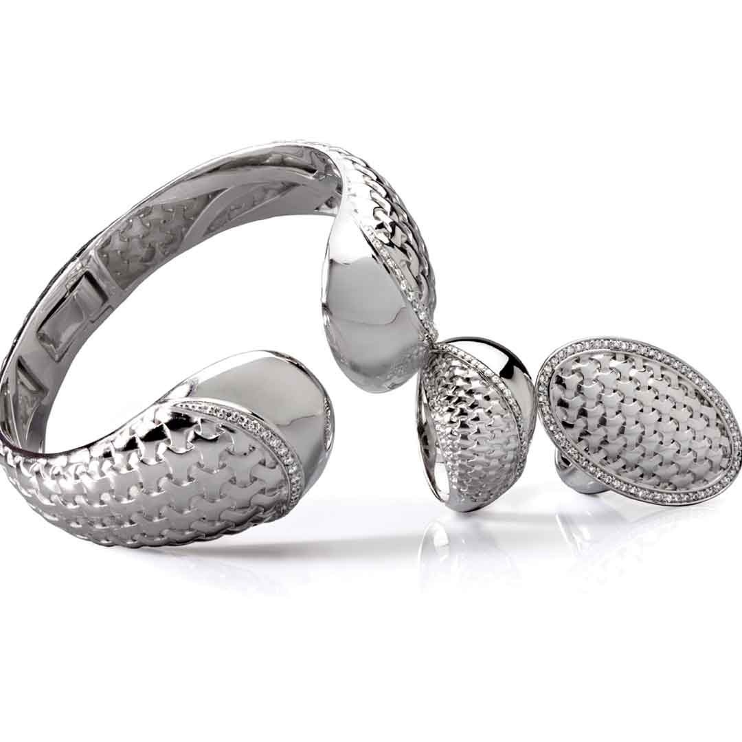 Di MODOLO tweet media