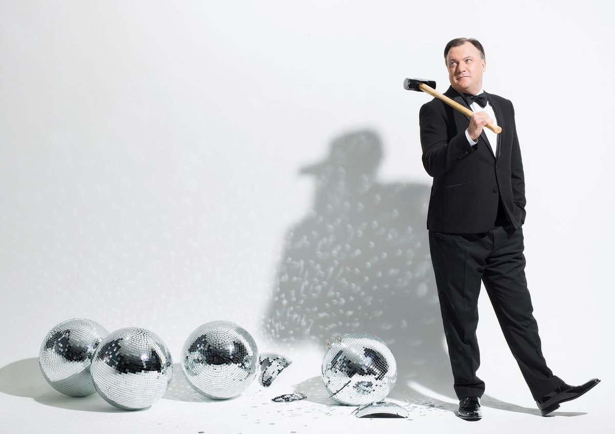 jjStudios's tweet photo. Ed 'Glitter' Balls smashing it in PARK for this recent @GraziaUK editorial! #edballs #strictlycomedancing #shoot
https://t.co/mk0NXycBia https://t.co/kwDlvGdjqq