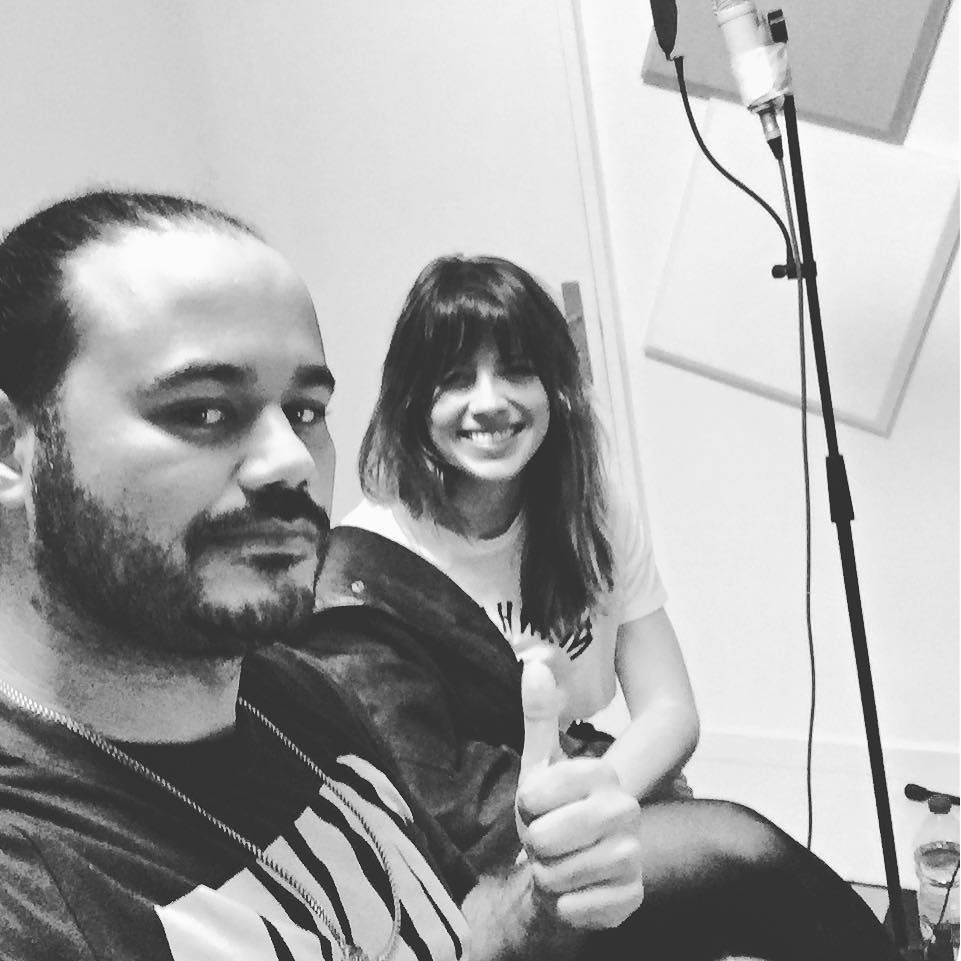RIOT_BURAKA's tweet photo. #makinghits #riotdj #leonorandrademusic #atechoram https://t.co/DcgJqixdZ2 https://t.co/5plTVqL4ag