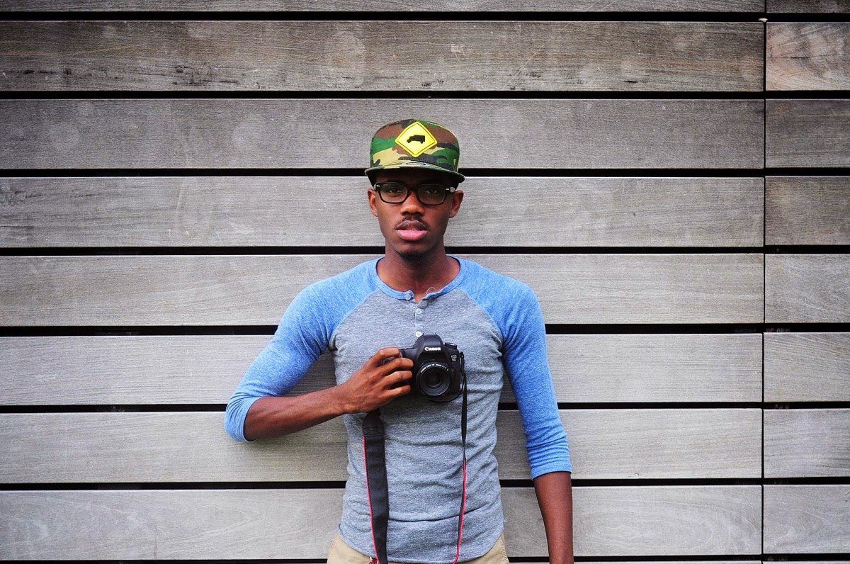 Blavity's tweet photo. High school teacher, freelance photographer, graphic designer and creative director, @Temi_Coker is #OurMCM !

https://t.co/PsIrzoCofB https://t.co/vEdNjCM0KR