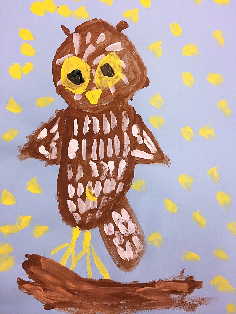 Whoooo loves this little guy?! Kindy students have been learning about texture as we paint cute little owls #sp109