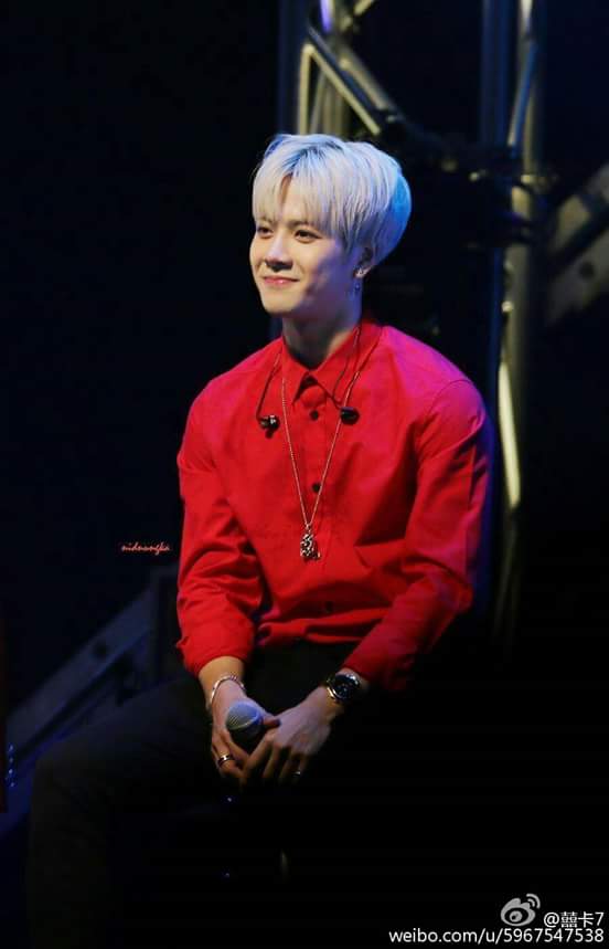 NaruDsu's tweet photo. #JacksonYouArePerfect
PERFEEECT ❤❤❤❤❤❤❤ https://t.co/1Ebor7SGut