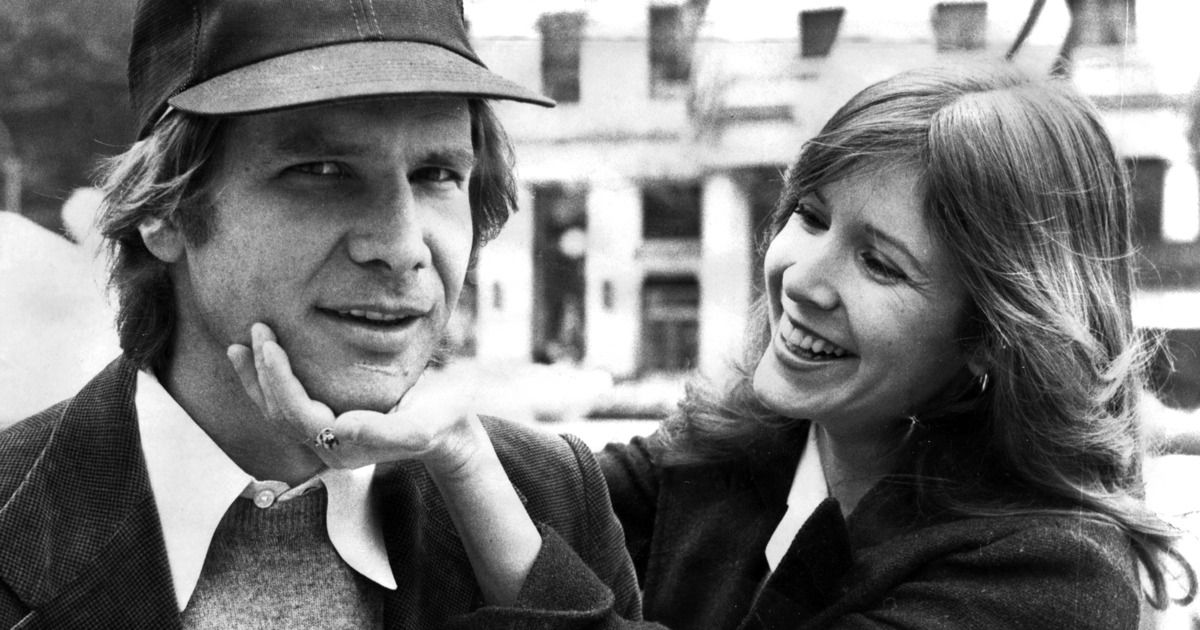 “He was really handsome!” <a href="/carrieffisher/">Carrie Fisher</a> said about her <a href="/starwars/">Star Wars</a> co-star. Well…she’s not wrong! 😯 buff.ly/2fItGku