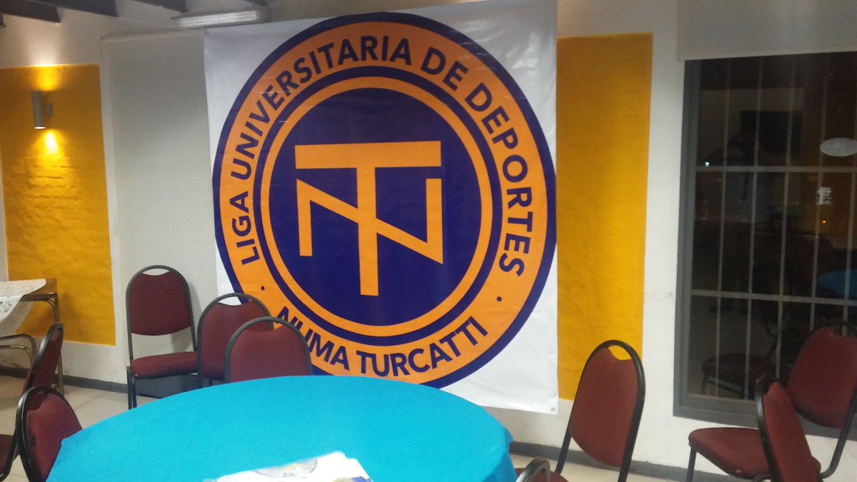numaturcatti's tweet photo. Hermosa Fiesta se vivió el jueves pasado en el Club Vramian con motivo de la celebración de los 50 primeros años del Numa https://t.co/ZrW3Nh7X5T
