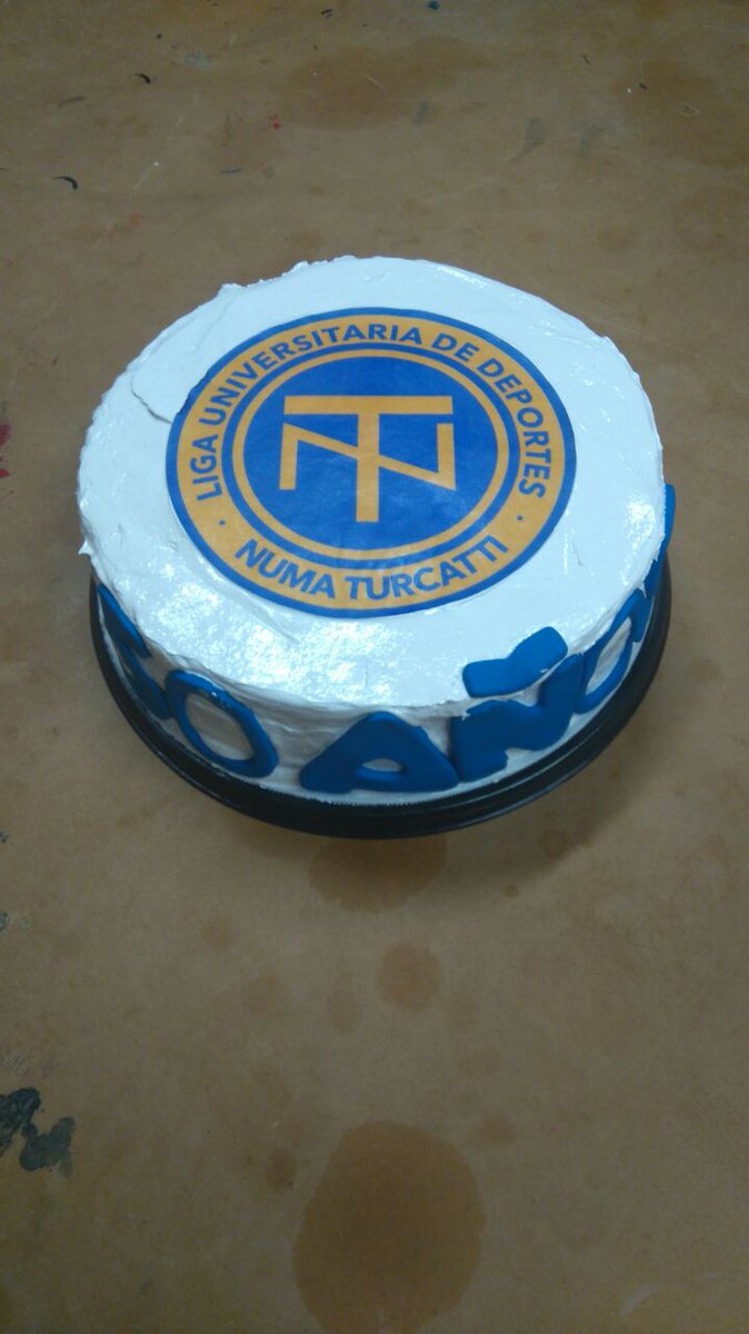 numaturcatti's tweet photo. Hermosa Fiesta se vivió el jueves pasado en el Club Vramian con motivo de la celebración de los 50 primeros años del Numa https://t.co/ZrW3Nh7X5T