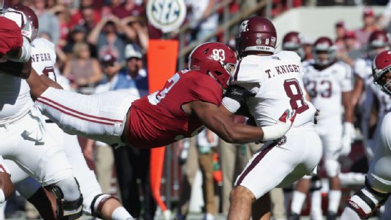 CalebTurrentine's tweet image. Hamilton says Jonathan Allen's "superman" sack against Texas A&amp;amp;M was the most impressive play of the season. Makes sense.