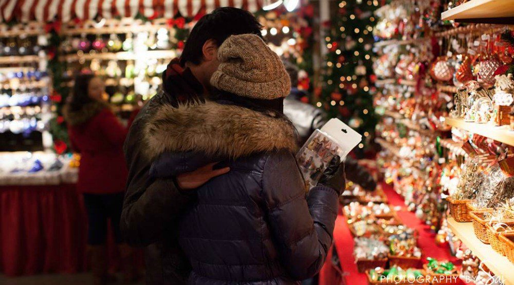 DailyHiveVan's tweet photo. Win a VIP holiday prize pack from @vanchristmas via @VancityBuzz https://t.co/xDnW4VYYMH RT to enter! https://t.co/bNJyKCtbBO