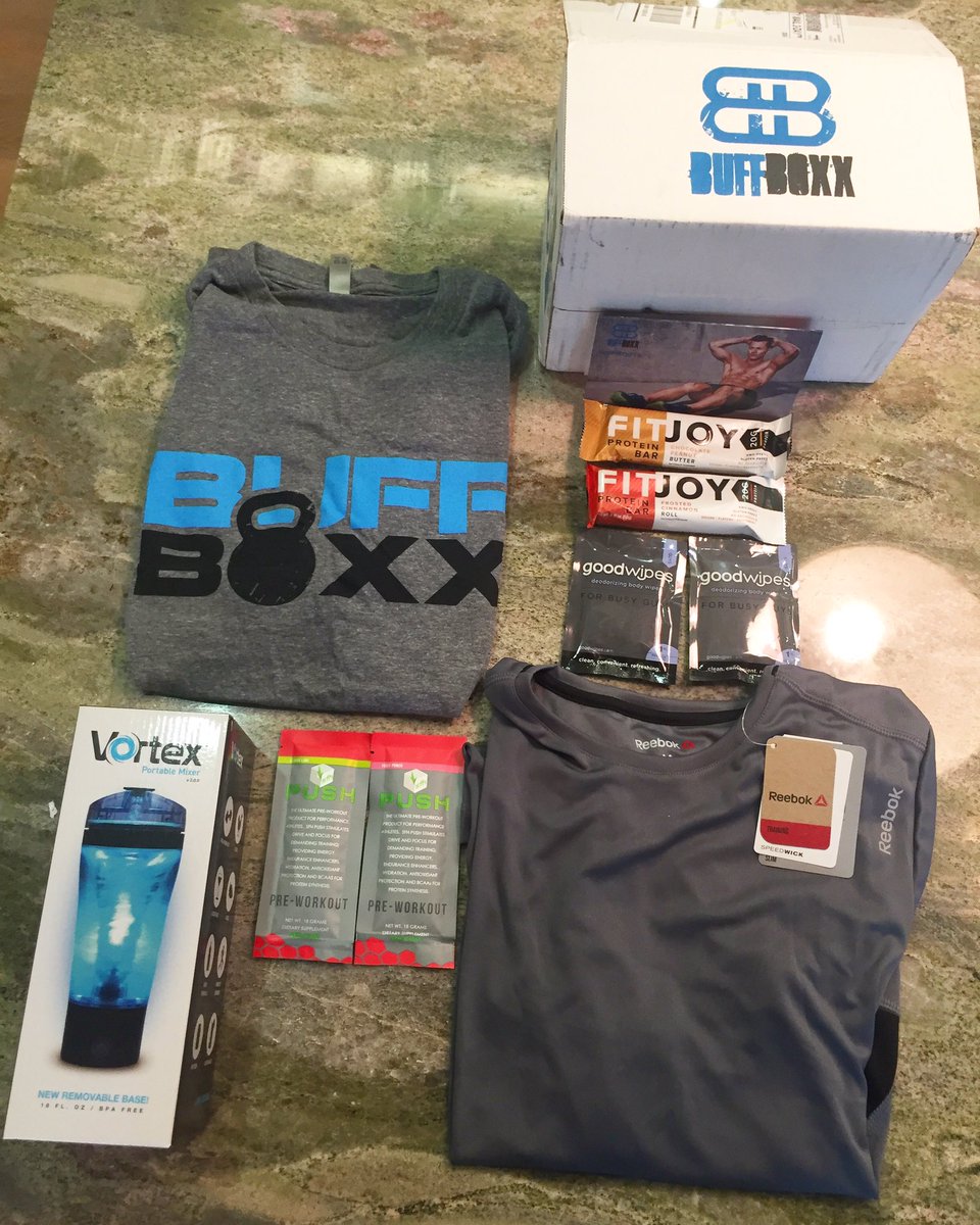 JustinBirdTMM's tweet photo. It's time to work off that #Thanksgiving meal everyone! @buffboxx is a great kickstart, loving it! #fitness #buffbox https://t.co/czhLm4fGfE